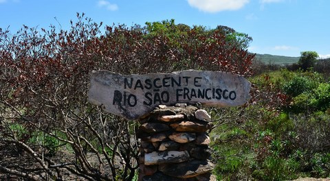 Marco da Nascente do Rio São Francisco na Serra da Canastra